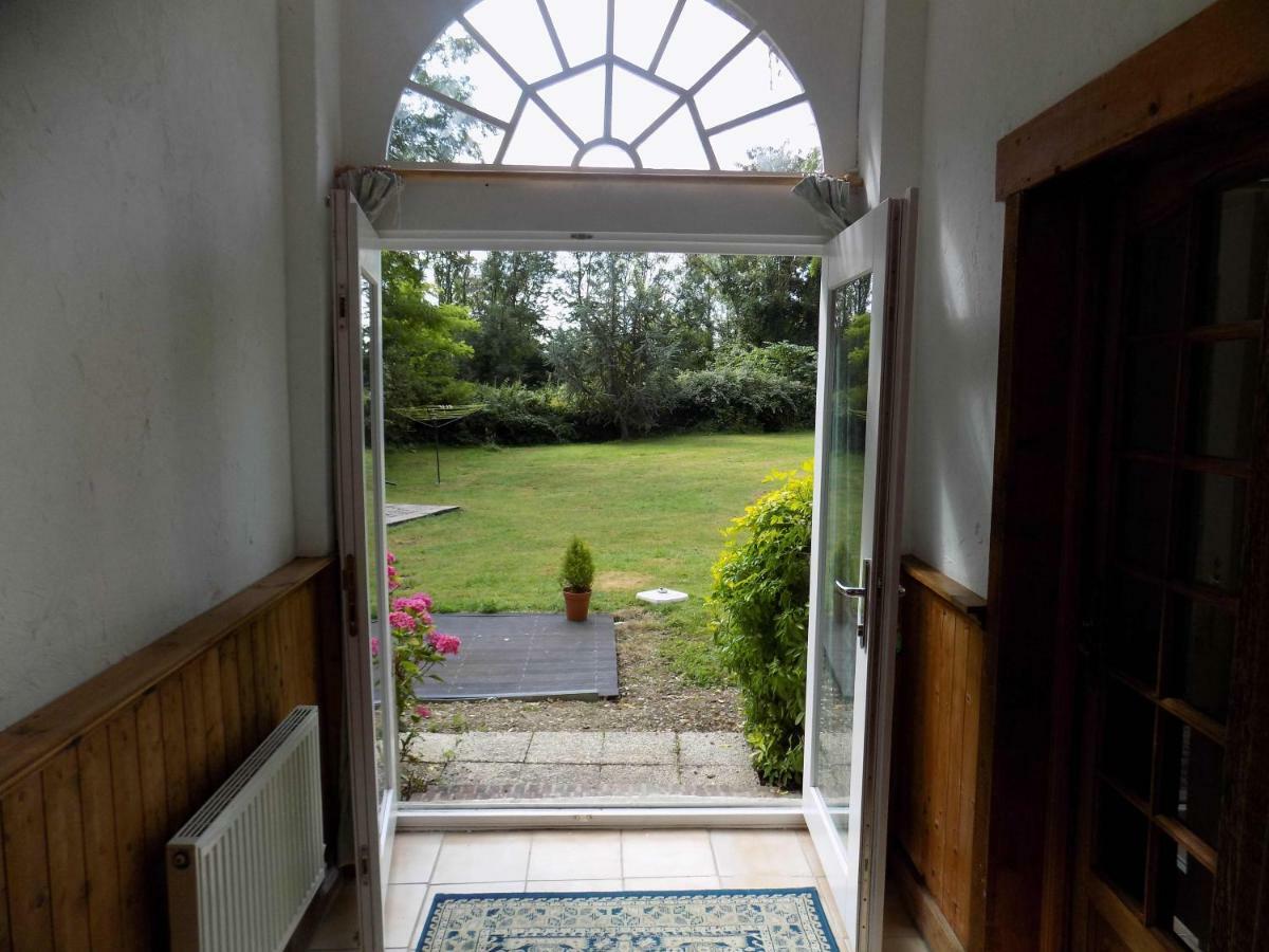 Country House - Spacious And Tranquil Bailly-en-Riviere Exterior photo